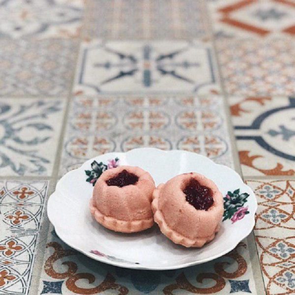 Strawberry Puteri Ayu (Jam) 6pcs