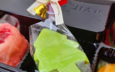 Christmas Special Gift – Only Here at KuehHoJiak